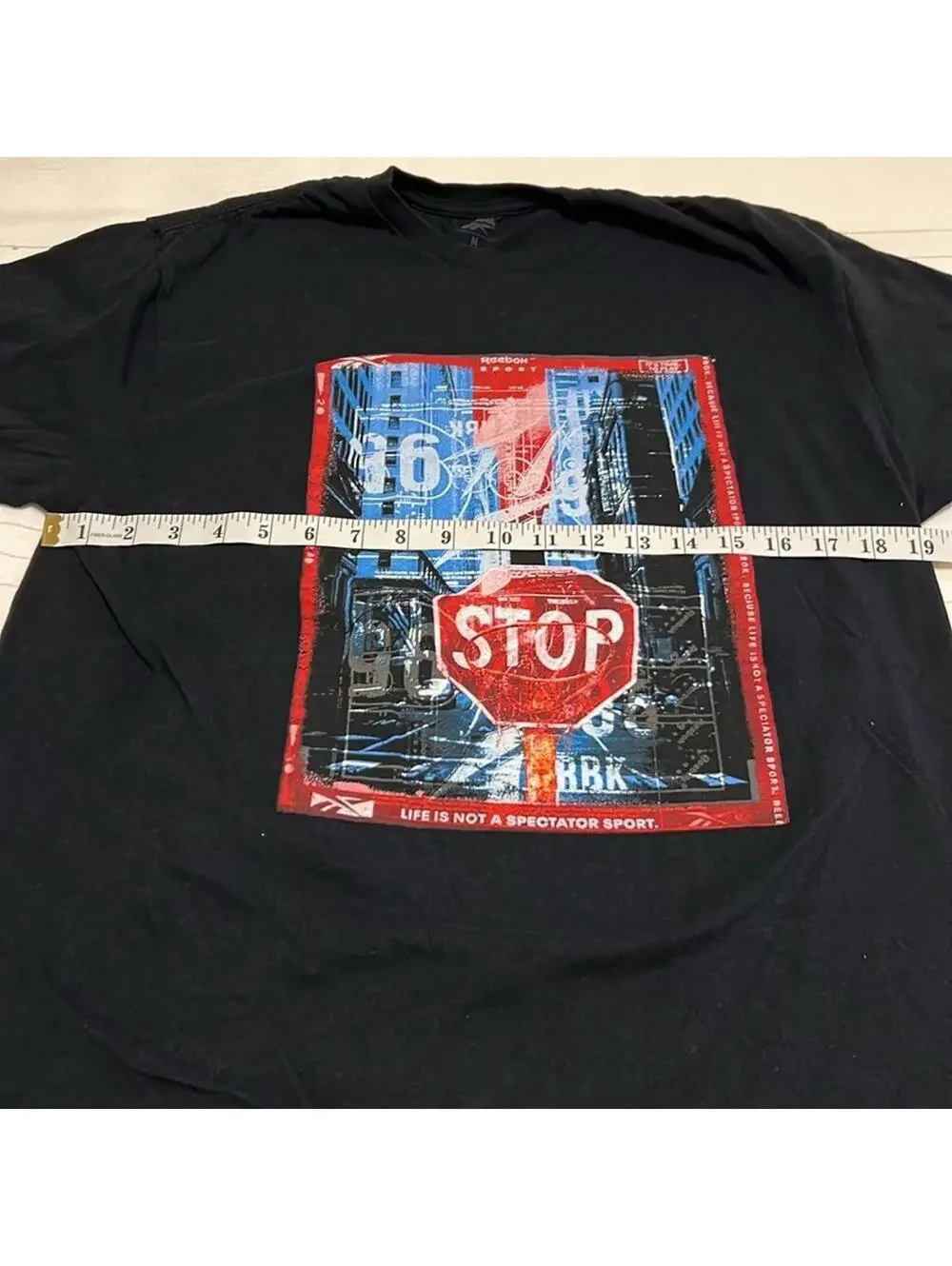 Reebok T-Shirt “Life is not a spectator sport” - Picture 3 of 5